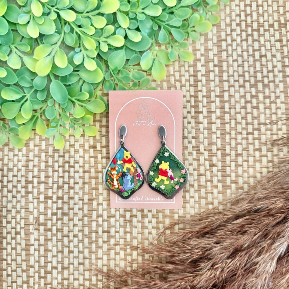❤️SOLD ❤️ Winnie The Pooh Earrings